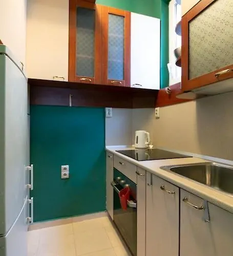 דירה Loft Studio In The City Center סופיה